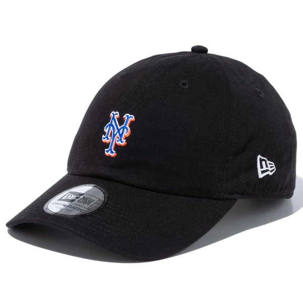 画像1: NEWERA（ニューエラ）“MLB Casual Classic ニューヨーク・メッツ ミッドロゴ ブラック × スノーホワイト/ロイヤル/オレンジエイド” (1)