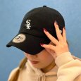 画像9: NEWERA（ニューエラ）“カジュアルクラシック MLB Casual Classic シカゴ・ホワイトソックス ミッドロゴ ブラック × クロームホワイト” (9)