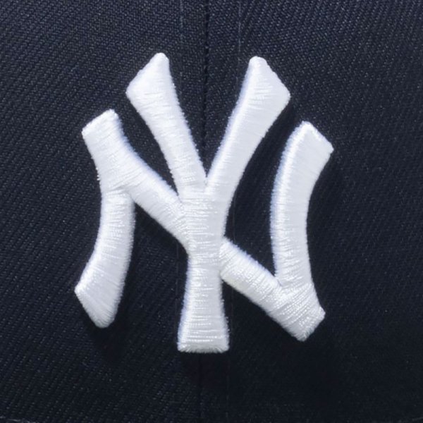 画像5: NEWERA(ニューエラ)“59FIFTY Powered by GORO NAKATSUGAWA(min-nano)ニューヨーク・ヤンキース ネイビー ダークグリーンバイザー” (5)