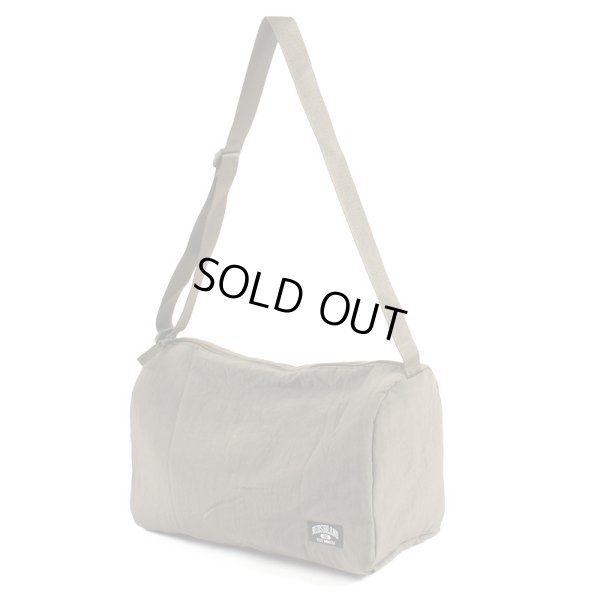 画像1: BUDS（バッズ）“LIGHT WEIGHT SHOULDER BAG” (1)