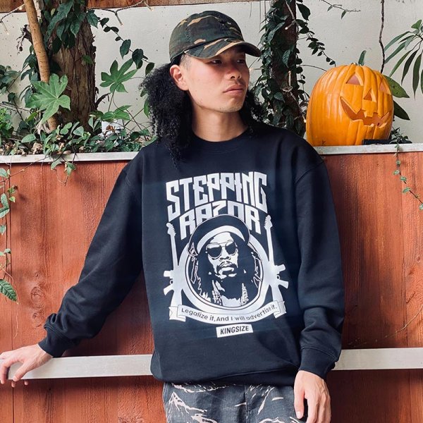 画像10: 【ラストMのみ】KINGSIZE（キングサイズ）“STEPPING RAZOR CREW SWEAT” (10)
