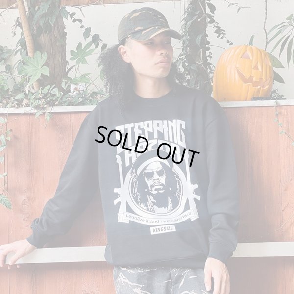 画像10: 【半額】【ラストMのみ】KINGSIZE（キングサイズ）“STEPPING RAZOR CREW SWEAT” (10)