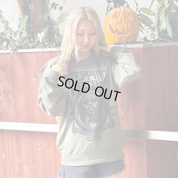 画像10: 【ラストMのみ】KINGSIZE（キングサイズ）“STEPPING RAZOR CREW SWEAT” (10)