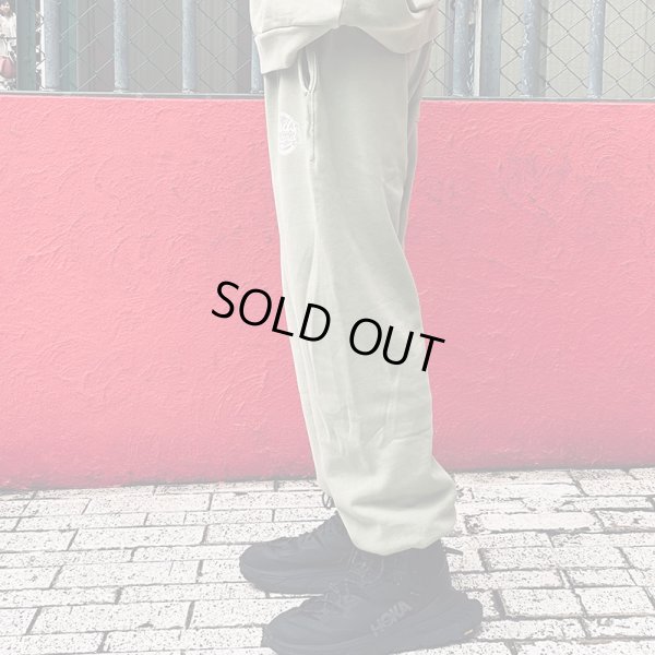 画像13: 【ラストXLのみ】BUDS（バッズ） “SMOKE PIGMENT SWEAT PANTS” (13)