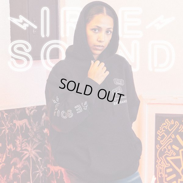 画像16: 【ラストLのみ】IRIE by irielife(アイリー バイ アイリーライフ) “NEON SOUND SYSTEM HOODIE” (16)