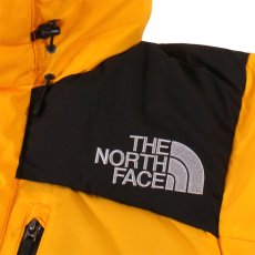 画像3: 【ラストLのみ】THE NORTH FACE（ザノースフェイス）“Baltro Light Jacket（バルトロライトジャケット）サミットゴールド” (3)