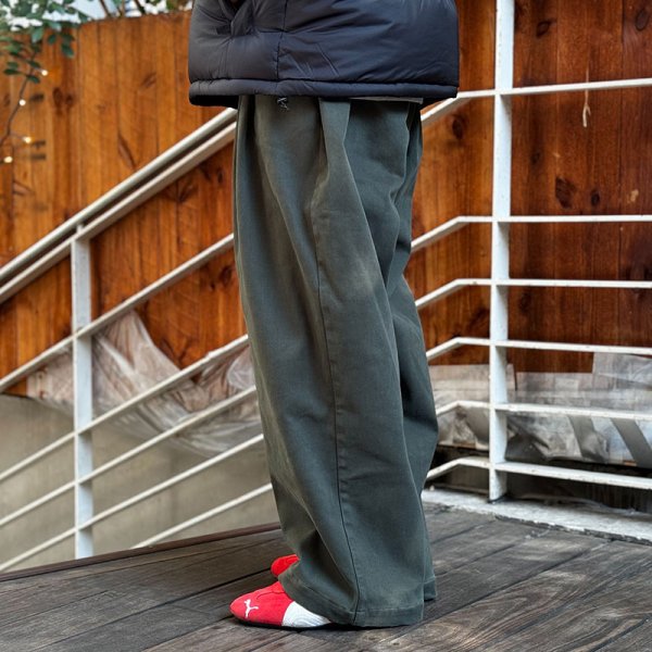 画像14: 【ラストLのみ】BUDS(バッズ) “BUGGY TUCK STRETCH PANTS” (14)