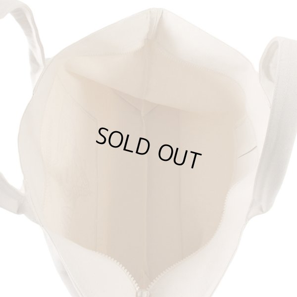 画像9: PeeTee. (ピーティー) “LOVE AND PEACE ZIP TOTE” (9)