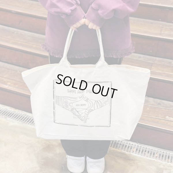 画像14: PeeTee. (ピーティー) “LOVE AND PEACE ZIP TOTE” (14)