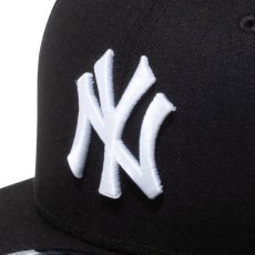 画像4: 【2025.12.04再入荷】NEWERA（ニューエラ）“9FIFTY ニューヨーク・ヤンキース ブラック × ホワイト” (4)