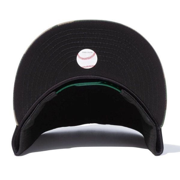 画像3: 【2025.04.09再入荷】NEWERA(ニューエラ)“9FIFTY ニューヨーク・ヤンキース ブラック × ホリーリーフ ウッドランドカモバイザー” (3)