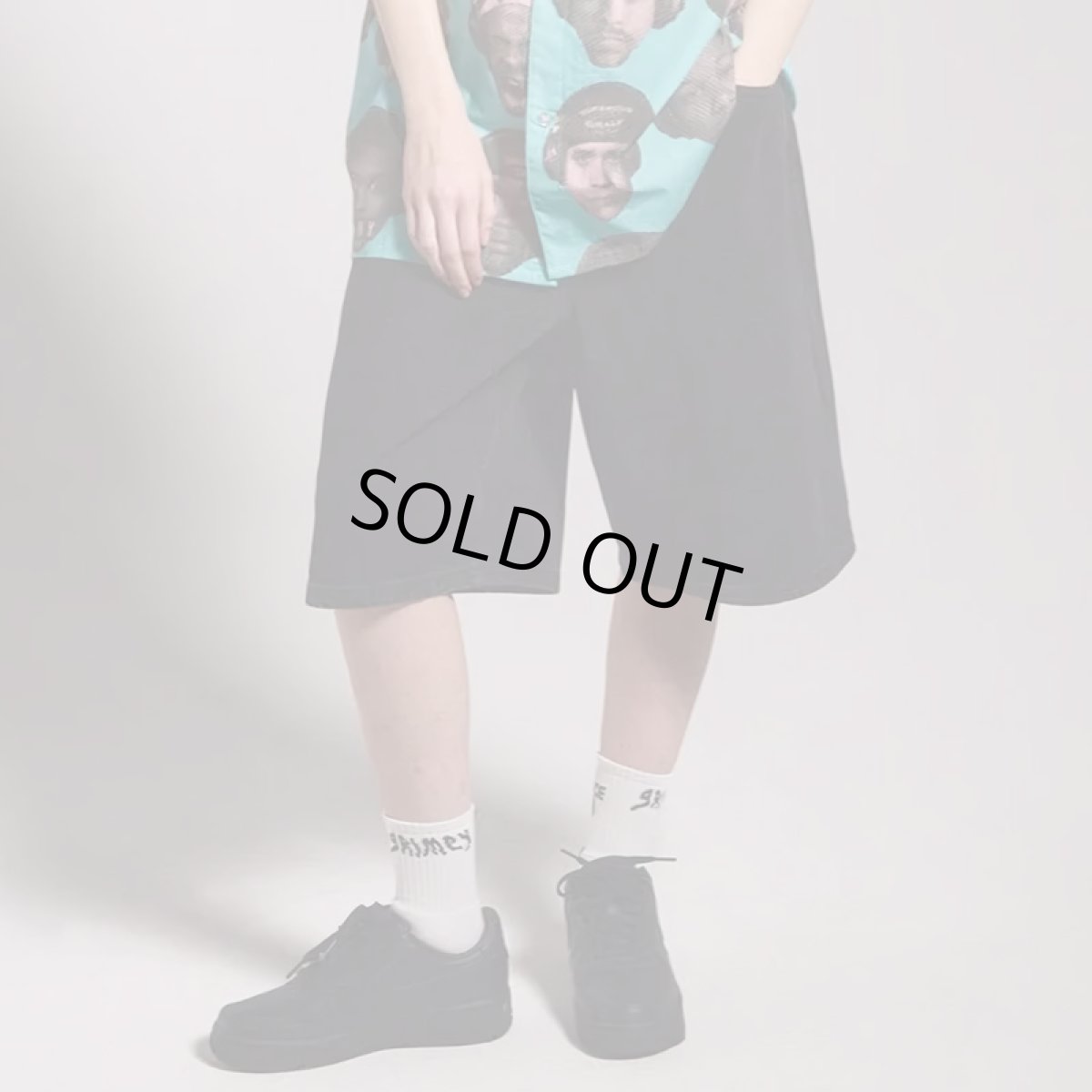 画像1: GRIMEY / GRMY (グライミー) “PEACE WITHIN THE WATCHING EYEZ BAGGY DENIM SHORTS” (1)