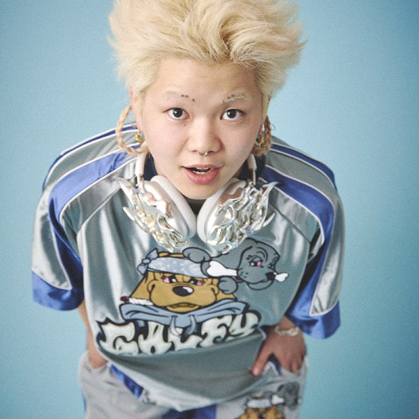 画像11: GALFY(ガルフィー) “病みに争いしサイバーTシャツ” (11)