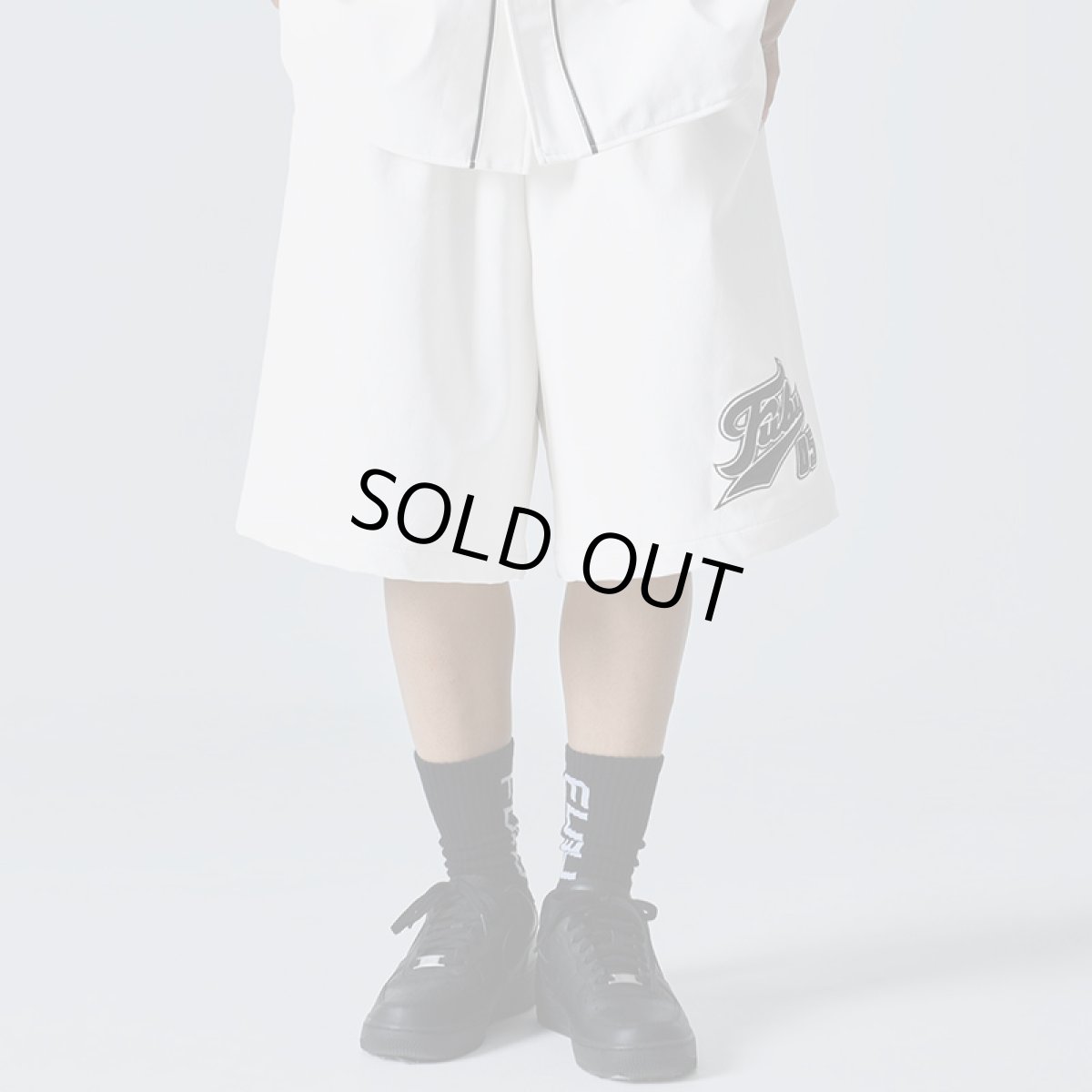 画像14: 【30%OFF】【ラストMのみ】FUBU（フブ） “FAUX LEATHER SHORT PANTS” (14)