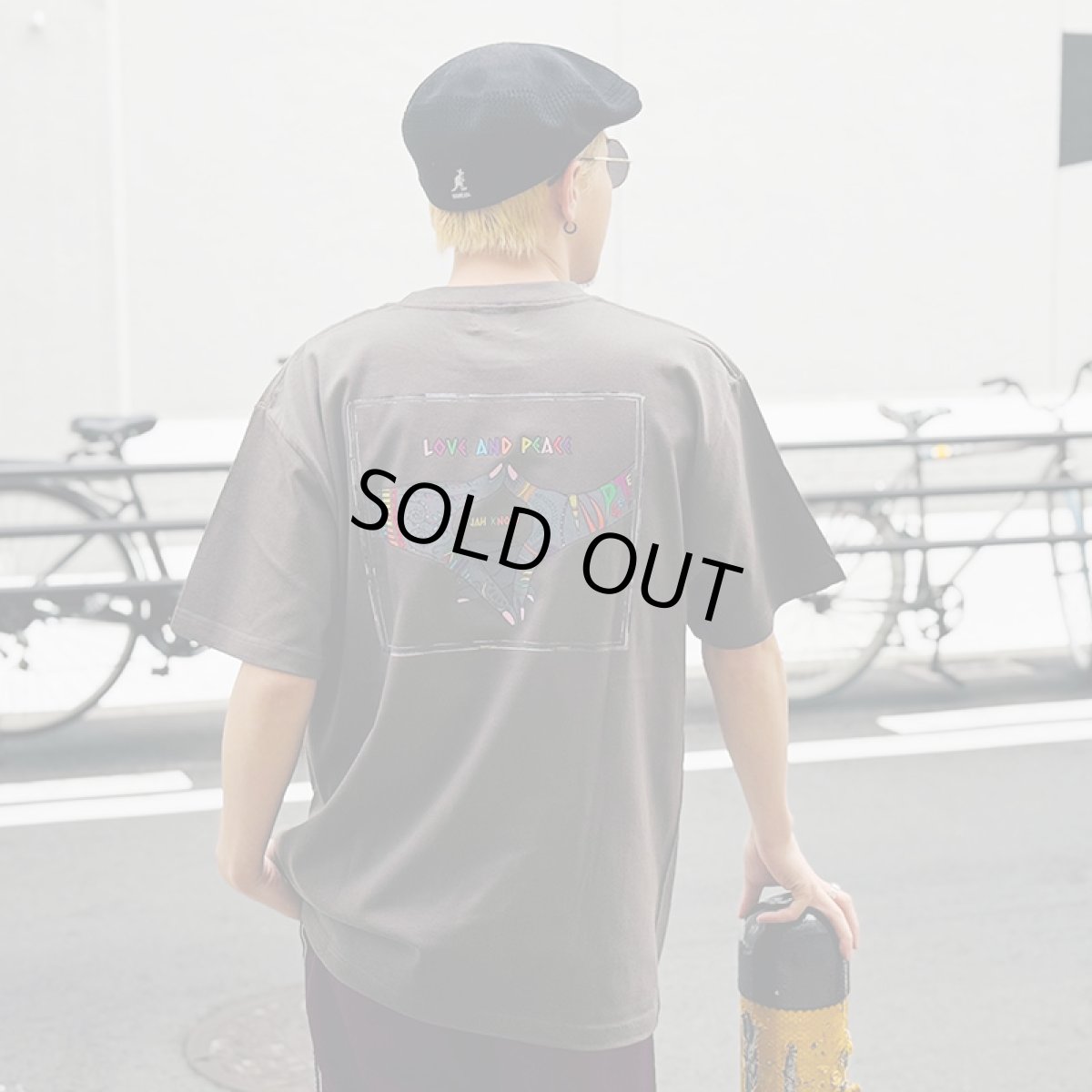画像9: 【ラストXXLのみ】PeeTee. (ピーティー) “MULTI COLOR LOVE AND PEACE TEE” (9)