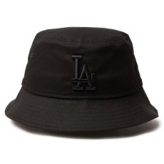 画像2: NEWERA（ニューエラ）“バケット01 MLB Tonal Bucket Hat ロサンゼルス・ドジャース ブラック” (2)
