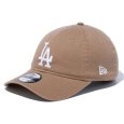 画像1: NEWERA（ニューエラ）“9TWENTY ロサンゼルス・ドジャース ウォッシュドコットン カーキ × ホワイト” (1)