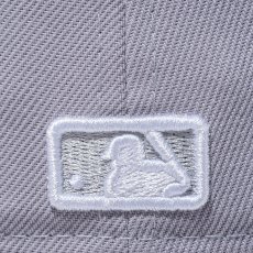 画像5: NEWERA（ニューエラ）“59FIFTY ニューヨーク・ヤンキース グレー × ホワイト” (5)