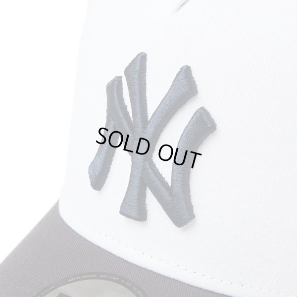 画像5: NEWERA（ニューエラ）“9FORTY A-Frame トラッカー MLB Mesh Embroidery ニューヨーク・ヤンキース ホワイト/ネイビー” (5)
