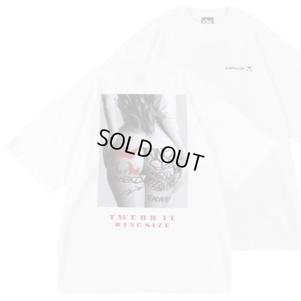 画像1: 【ラストXXLのみ】KINGSIZE（キングサイズ）“TWERK IT TEE” (1)