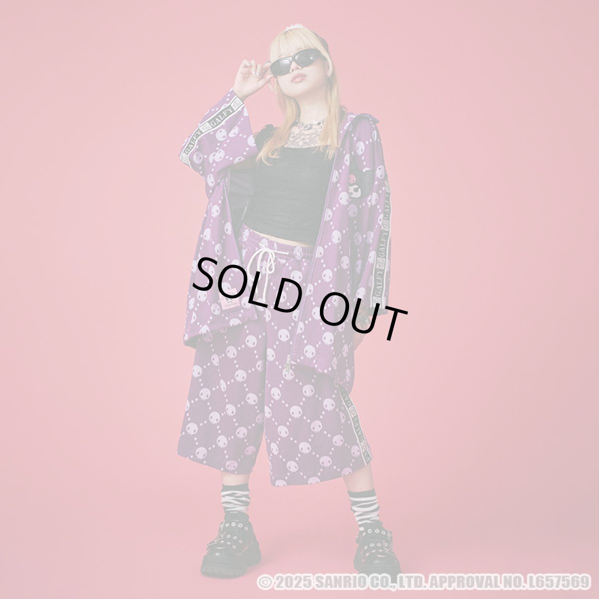 画像26: 【ラスト大型犬（XL）のみ】GALFY(ガルフィー)ｘクロミ “ドクロだらけ夏セットアップ” (26)