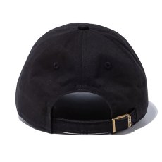 画像2: NEWERA（ニューエラ）“カジュアルクラシック ボックスロゴ ブラック × ホワイト” (2)