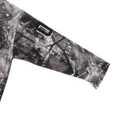 画像15: FUBU（フブ） “REAL TREE HOCKEY SHIRT/リアルツリーホッケーシャツ” (15)
