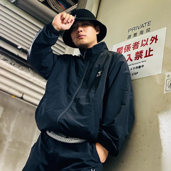 画像14: 【2025.09.26再入荷】KINGSIZE（キングサイズ）“MAIN LOGO NYLON JACKET” (14)