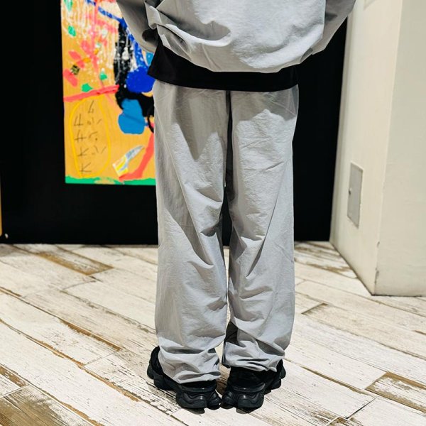 画像14: 【2025.09.26再入荷】KINGSIZE（キングサイズ）“MAIN LOGO NYLON PANTS” (14)