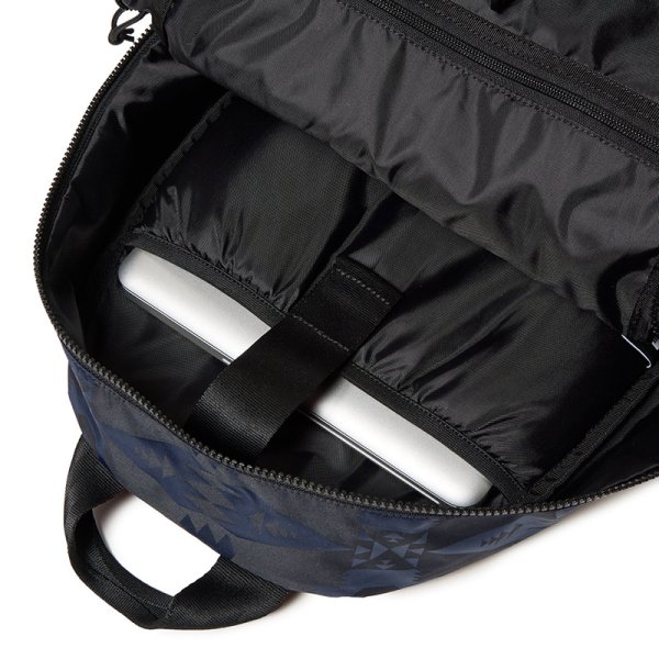 画像8: NEWERA（ニューエラ） “ライトパック 27L Pendleton ペンドルトン ネイビー” (8)