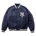 画像1: NEWERA（ニューエラ）“NYLON VARSITY JACKET ニューヨーク・ヤンキース ネイビー” (1)