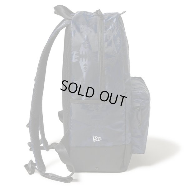 画像4: NEWERA（ニューエラ） “ライトパック 27L Pendleton ペンドルトン ネイビー” (4)