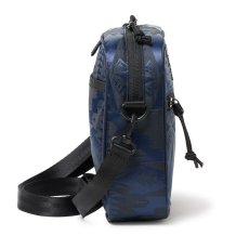 画像4: NEWERA（ニューエラ） “スクエア ショルダーポーチ 1.5L Pendleton ペンドルトン ネイビー” (4)