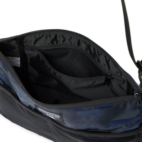 画像7: NEWERA（ニューエラ） “サコッシュ 2.5L Pendleton ペンドルトン ネイビー” (7)