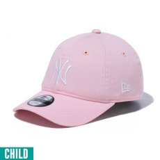 画像1: 【チャイルド】NEWERA（ニューエラ）“Child 9TWENTY ニューヨーク・ヤンキース ピンク × ホワイト” (1)
