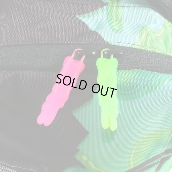 画像8: SPRAYGROUND (スプレーグラウンド) “HALLOWEEN SHARK CENTRAL DRIPPY SPILT BACKPACK” (8)