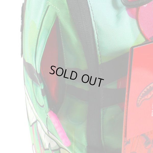 画像10: SPRAYGROUND (スプレーグラウンド) “HALLOWEEN SHARK CENTRAL DRIPPY SPILT BACKPACK” (10)