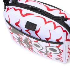 画像11: NEWERA（ニューエラ） “スクエア ショルダーポーチ 1.5L TARO OKAMOTO 岡本太郎” (11)