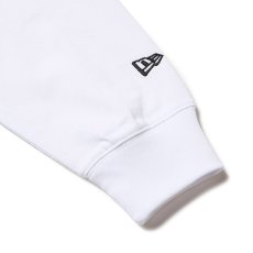 画像7: NEWERA（ニューエラ）“長袖 オーバーサイズド コットン Tシャツ TARO OKAMOTO 岡本太郎 太陽の塔 ホワイト” (7)