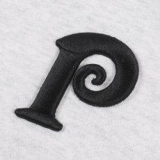 画像4: PeeTee. (ピーティー) “PEE LOGO BOX ZIP HOODIE” (4)