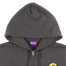 画像3: PeeTee. (ピーティー) “PEE LOGO BOX ZIP HOODIE” (3)
