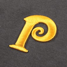 画像4: PeeTee. (ピーティー) “PEE LOGO BOX ZIP HOODIE” (4)