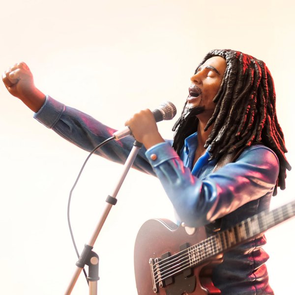 画像15: BOB MARLEY “Live at the Rainbow Theatre 1977 Concert Posed Figure / フィギュア・人形” (15)