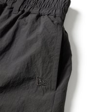 画像5: [レディース] NEWERA（ニューエラ）“Women's ナイロン ドローストリング スカート チャコールグレー” (5)