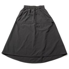 画像2: [レディース] NEWERA（ニューエラ）“Women's ナイロン ドローストリング スカート チャコールグレー” (2)