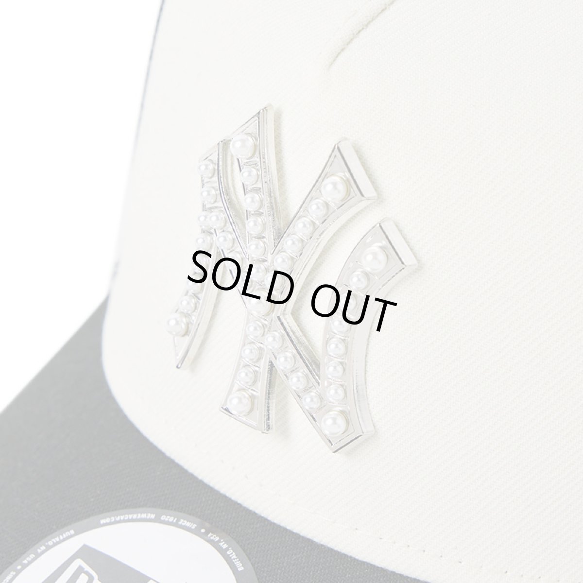 画像8: NEWERA（ニューエラ）“9FORTY A-Frame MLB パール バッジ Pearl Badge ニューヨーク・ヤンキース ブラック/クロームホワイト” (8)