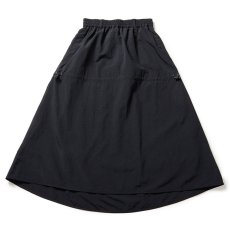 画像2: [レディース] NEWERA（ニューエラ）“Women's ナイロン ドローストリング スカート ブラック” (2)