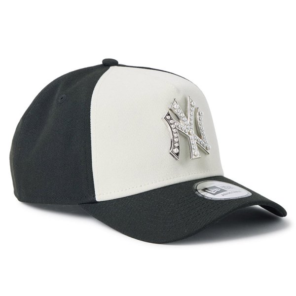 画像3: NEWERA（ニューエラ）“9FORTY A-Frame MLB パール バッジ Pearl Badge ニューヨーク・ヤンキース ブラック/クロームホワイト” (3)
