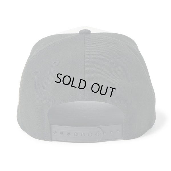 画像4: NEWERA（ニューエラ）“9FORTY A-Frame MLB パール バッジ Pearl Badge ニューヨーク・ヤンキース ブラック/クロームホワイト” (4)