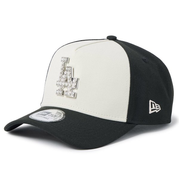 画像1: NEWERA（ニューエラ）“9FORTY A-Frame MLB パール バッジ Pearl Badge ロサンゼルス・ドジャース ブラック/クロームホワイト” (1)